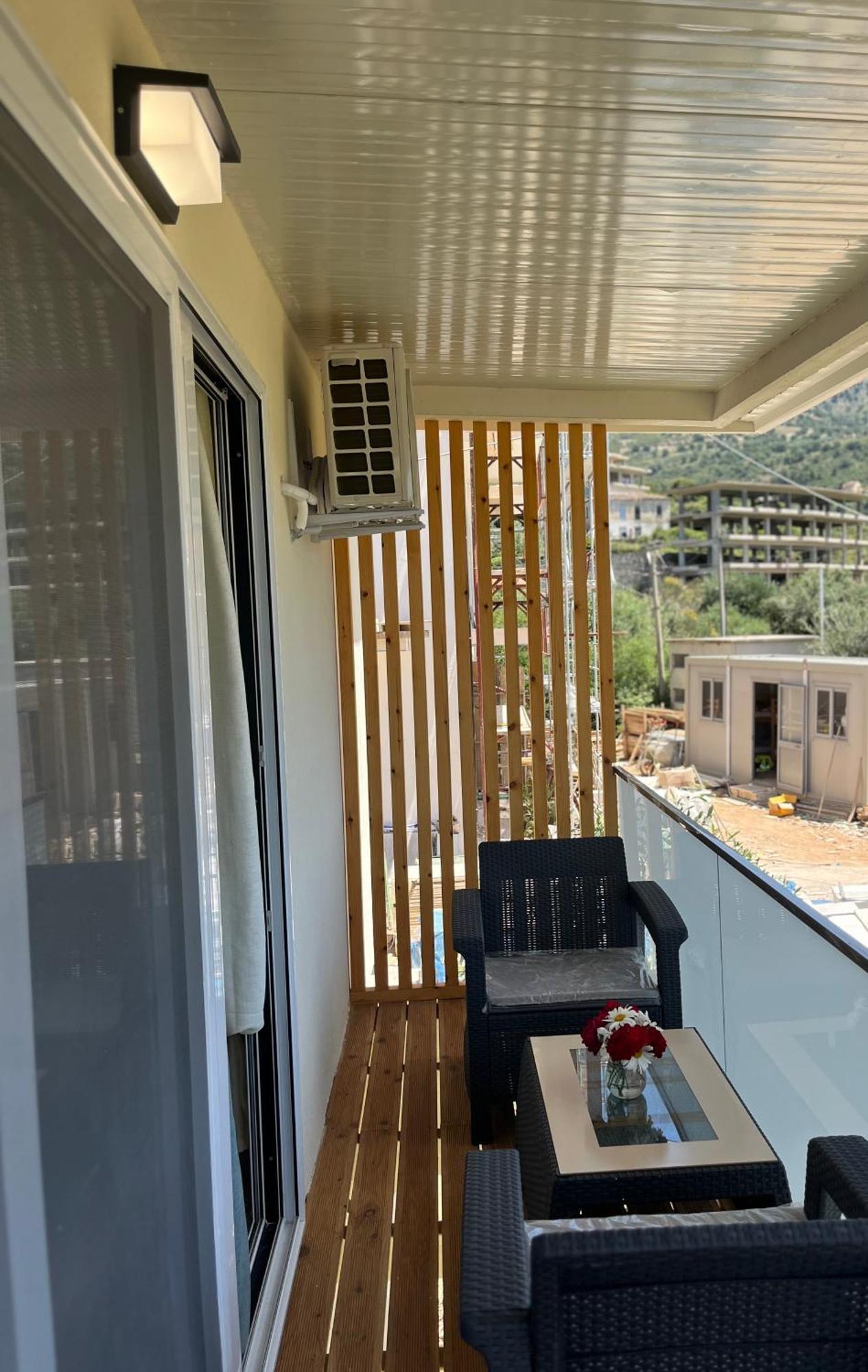 Hotel Portokali Himare Esterno foto