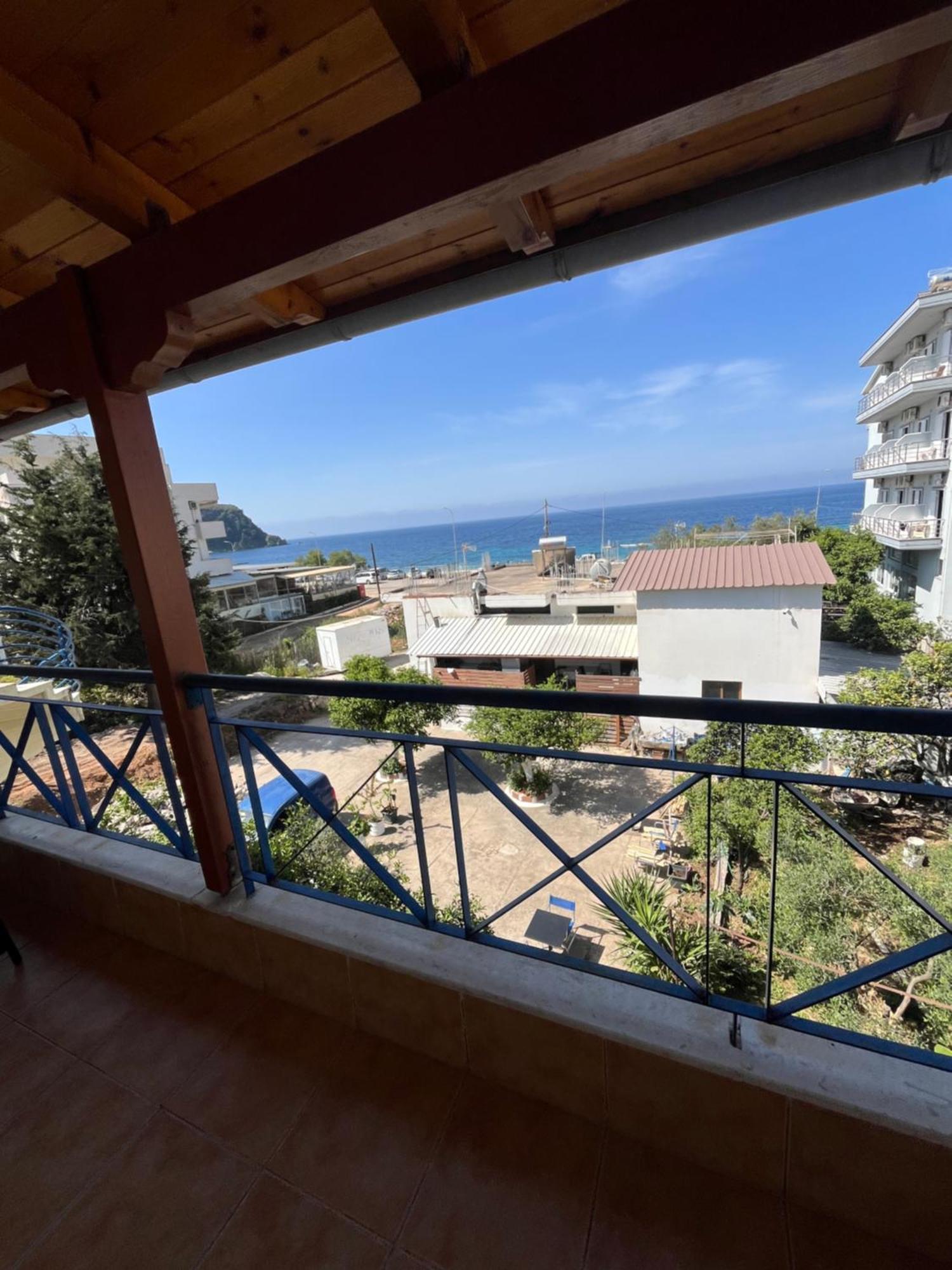 Hotel Portokali Himare Esterno foto