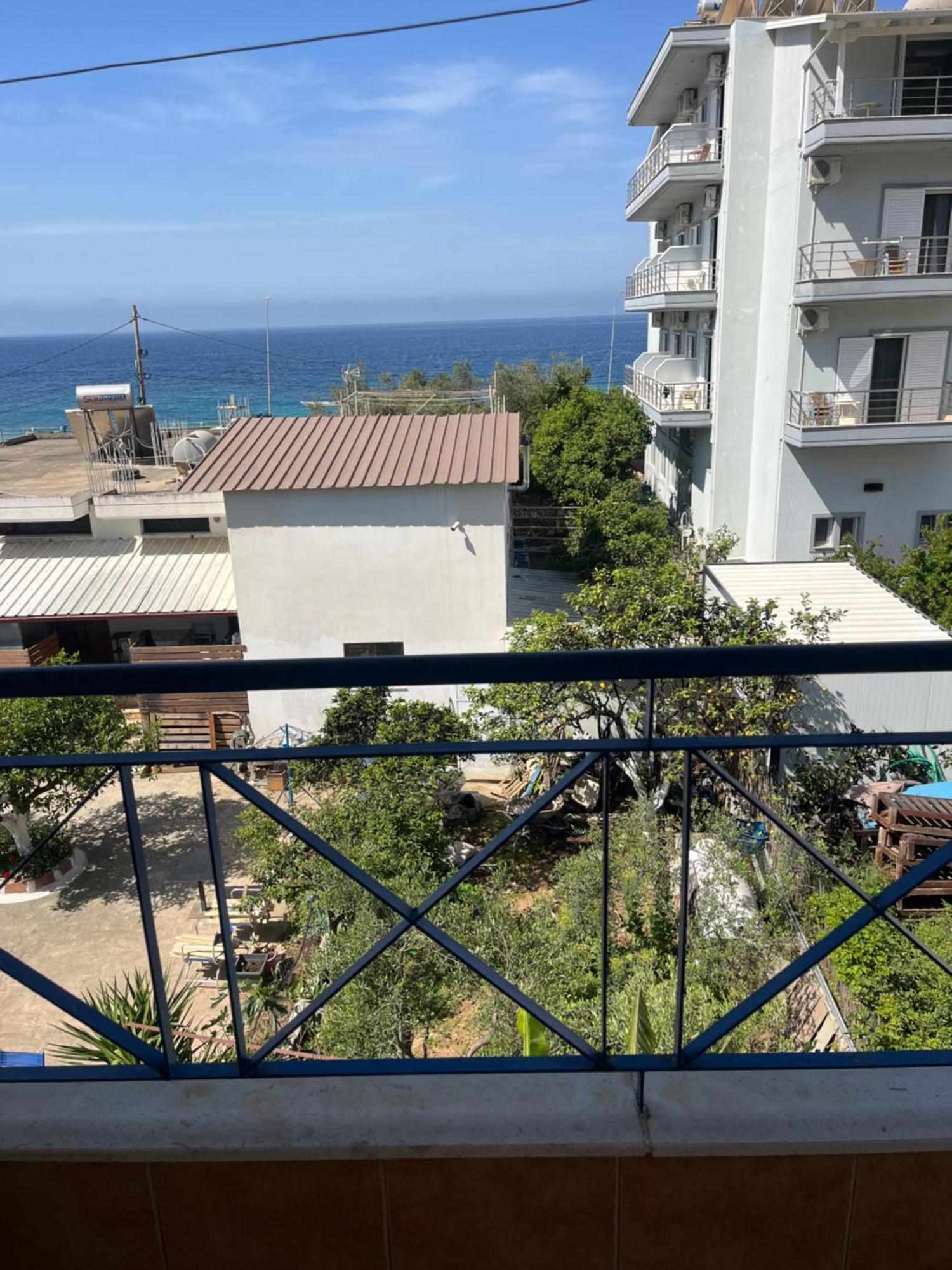 Hotel Portokali Himare Esterno foto