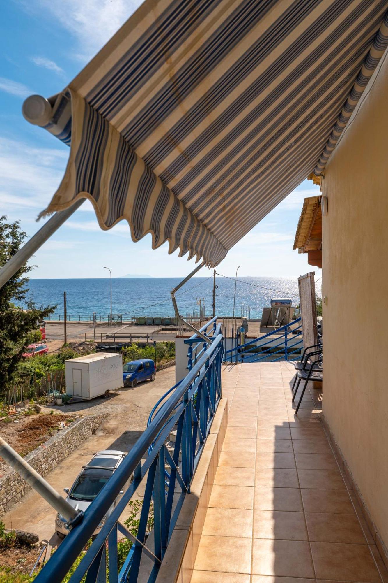 Hotel Portokali Himare Esterno foto